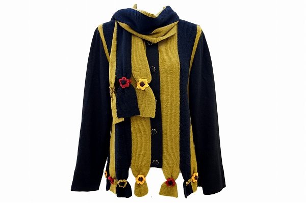 いつもと違ったファッションに挑戦したい方へ!斉藤都世子のニットをお売りいただきました