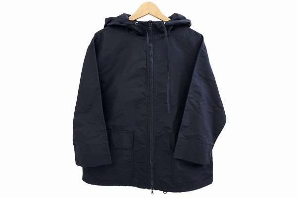 シルク混で上品で重すぎないブラック！プラダのメンズブルゾン