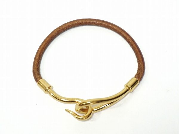 おしゃれは手元から！品の良いゴールドが光るエルメスのブレスレットを買取しました