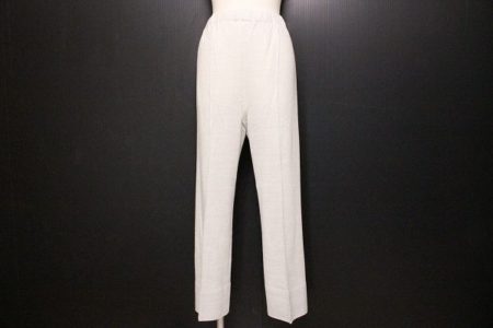レアなシルバーニットのパンツで煌びやかに！斉藤都世子のパンツをお売りいただきました