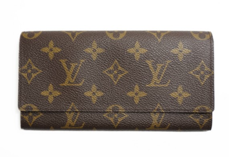 使い易いルイヴィトンの長財布を買取させて頂きました。
