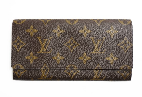 使い易いルイヴィトンの長財布を買取させて頂きました。