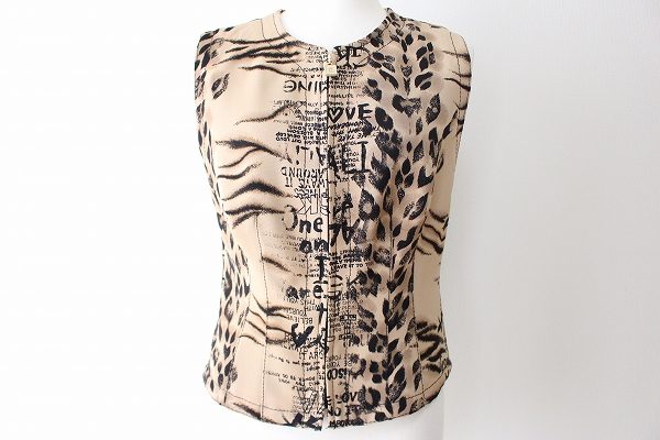 上品なレオパード柄で女性らしく！伊太利屋のベストをお売りいただきました