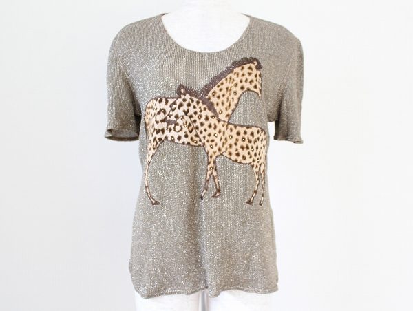 可愛いアニマルで存在感抜群！伊太利屋のアニマルニットをお売りいただきました