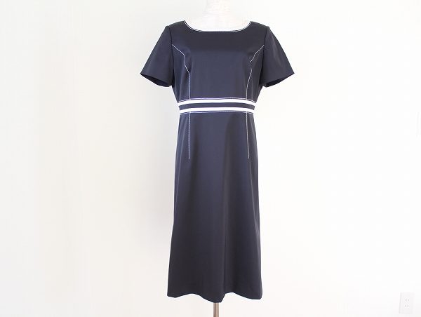 ウエストのデザインでメリハリが生まれる！コージワタナベ スティル のワンピースを買取しました