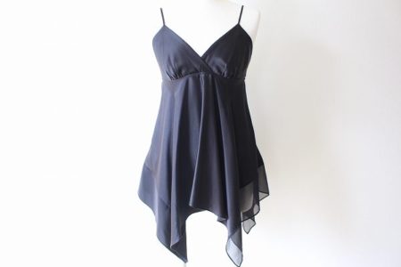 シルク素材でお肌にも優しい！BCBGマックスアズリアのキャミソールを買取しました