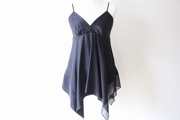 シルク素材でお肌にも優しい！BCBGマックスアズリアのキャミソールを買取しました