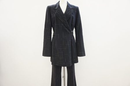 メンズライクなスタイルが好きな方へ！ケンゾーのパンツスーツをお売りいただきました