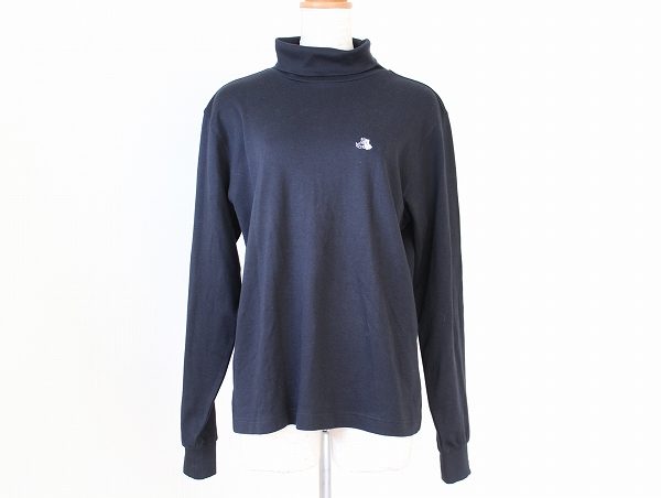 寒がりな方にもオススメしたいアイテム！ブラック&ホワイト カットソーを買取しました