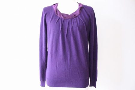 着用する気持ちが今シーズン芽生えない、インディヴィのニットを買取いたしました