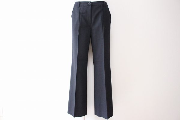 1枚あると大活躍してくれる!クリスチャンオジャールのパンツをお売りいただきました