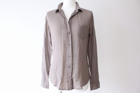 落ち着き感のあるコーディネートが完成します！エストネーションのシャツブラウスを買取しました