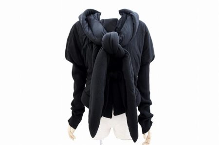 ゴージャスなデザインで高貴な印象に！センソユニコのコートをお売りいただきました