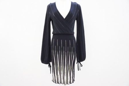 量が増え過ぎてしまって手放すことにしたミッソーニのワンピースを買取いたしました