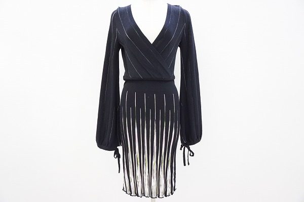 量が増え過ぎてしまって手放すことにしたミッソーニのワンピースを買取いたしました