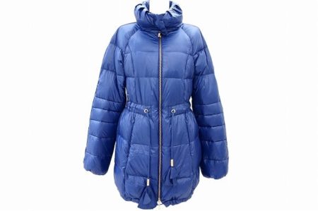 鮮やかブルーが目を惹くダウンジャケット！ヒューゴ・ボスのダウンジャケットを買取しました