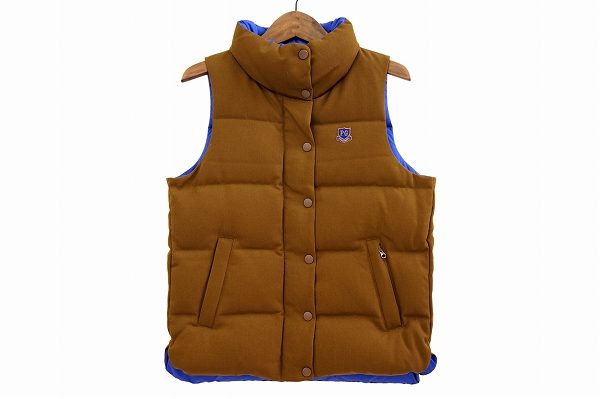 落ち着きブラウンがシックな雰囲気に！パーリーゲイツのダウンベストを買取しました