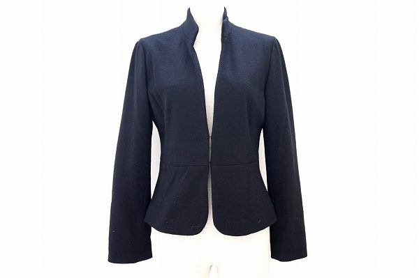 スッキリスマートな印象になりたい時に！エストネーションのジャケットをお売りいただきました