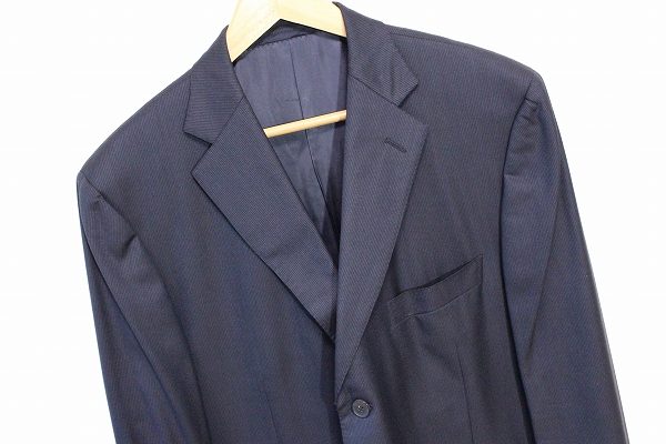 クローゼットに置いたまま買取！エルメネジルドゼニアのスーツを買取いたしました