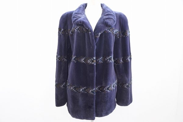 エレガントな雰囲気を味わいたい方は必見！サガミンクの毛皮コートをお売りいただきました