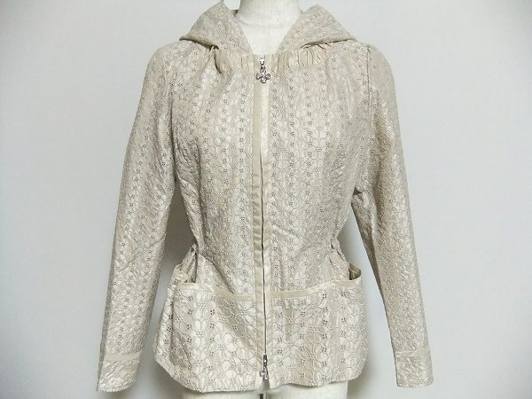 フリマアプリで売れなかった、フランコフェラーロのブルゾンを買取いたしました