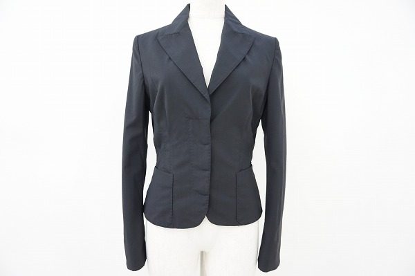 きっちりと締まった雰囲気を演出!グッチのジャケットを買取しました