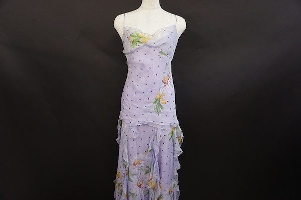 上品な雰囲気なのにどこかライトに仕上がる！クリスチャン・ディオール セットアップ