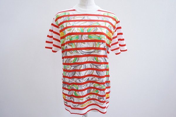 華やかながら身軽に着られるのはがポイント!エルメスのレディースTシャツを買取しました