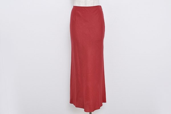 手間や時間をかけない出張買取にてハナイユキコのスカートを買取いたしました