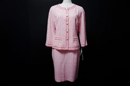 スーツも積極買取、パサデココのスーツを買取いたしました