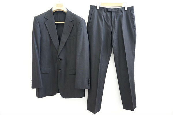 しっかりと決めたい時に活用できる！グッチのスーツを買取しました