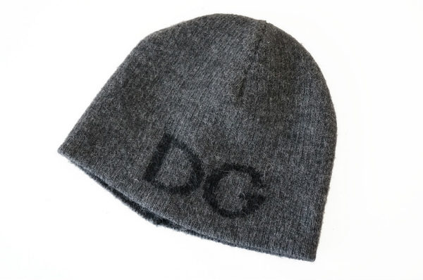 寒さ対策にも使っていただけます！ドルチェ＆ガッバーナのニット帽を買取しました