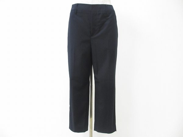 Tシャツからニットまで！オールマイティな活躍が期待できる バーバリー パンツを買取しました