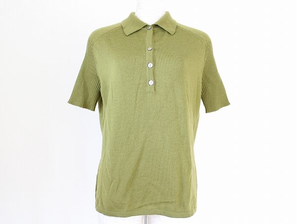 落ち着いた色味で優雅さを演出！マックスマーラのセーターを買取しました