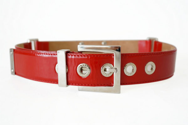 シンプルコーデのポイントにもなる！ドルチェ＆ガッバーナのベルトを買取しました