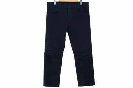 スタイリッシュさを作りたいなら！グッチのパンツを買取しました
