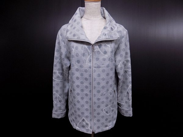 ジップタイプで使い方多数！パゴンのジップジャケットをお売りいただきました