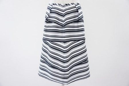 爽やかなボーダーでスッキリ決まる！オースチンリードのスカートを買取しました