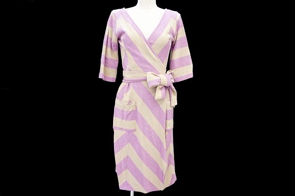 優しいボーダーでチャーミングな印象に！ダイアン・フォン・ファステンバーグのピンクニットを買取しました