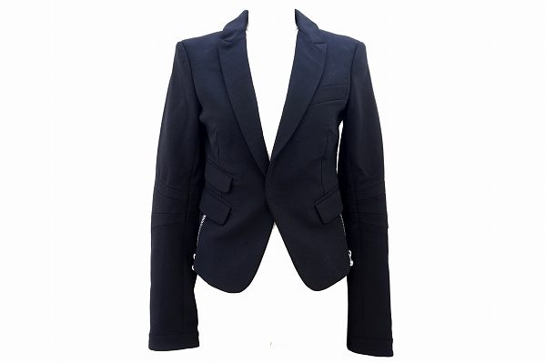 ビシっと決めたい時にピッタリ！ディースクエアード のジャケットを買取しました