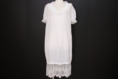 細かなレースが上質感を演出してくれます！エンペリアンパーク ワンピース を買取しました