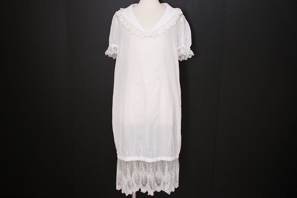 細かなレースが上質感を演出してくれます！エンペリアンパーク ワンピース を買取しました