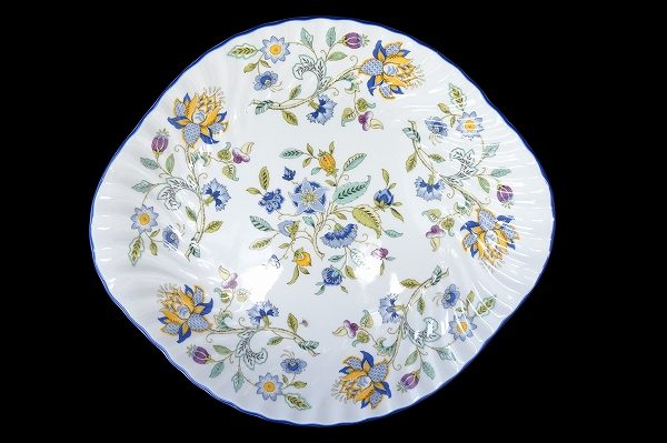 インテリアとしても可愛い!ロイヤルドルトンのプレートをお売りいただきました