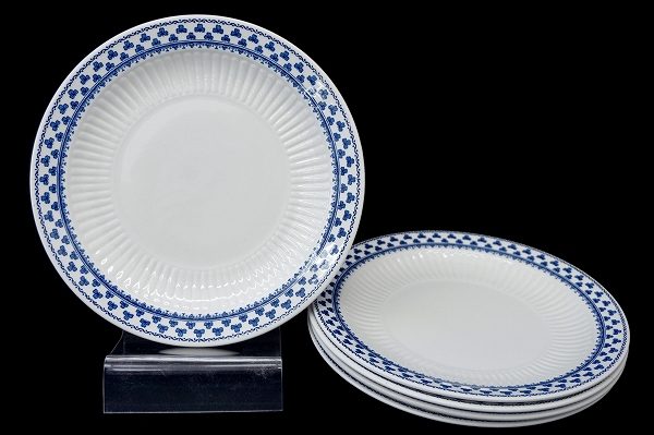 日常使いから来客時まで!アダムス ウェッジウッドグループ 皿5枚セットを買取しました