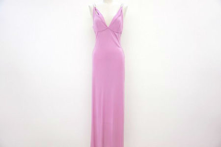 優しめピンクでお顔映りもアップ！ヴェルサーチ ワンピースを買取しました