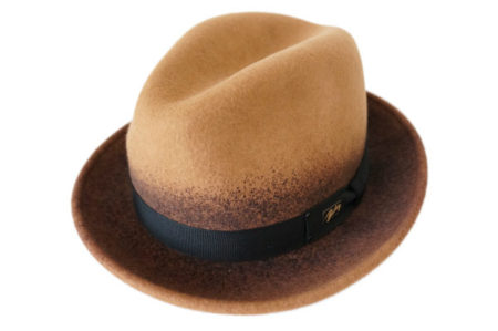 深みあるブラウンがレトロな印象に！ベイリーオブハリウッド 帽子を買取しました