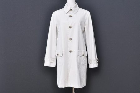 清潔感を与えられる嬉しいアイテム！ルミノアのコートをお売りいただきました