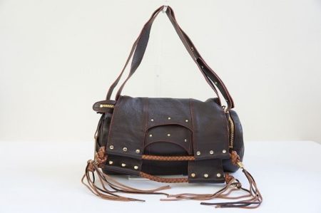 持つだけで存在感アップ！コルトモルテドのショルダーバッグをお売りいただきました