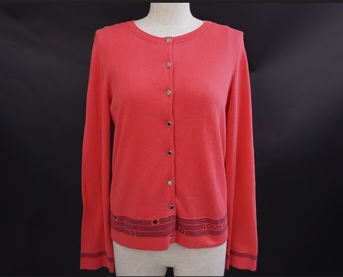 小柄さんにXSの暖色アンサンブルニット!ルイ・ヴィトン