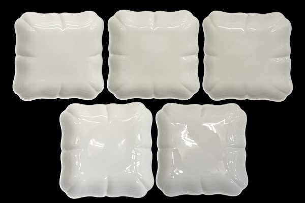 スイーツからメインまで幅広く使える!リチャード・ジノリ スクエアプレート ディッシュ 21cm 5枚セットを買取しました